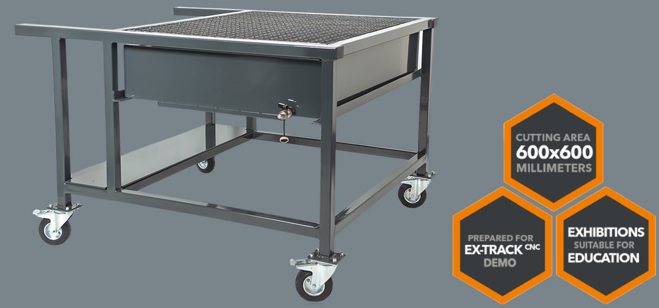 EX-TRACK®-DEMO-TABLE